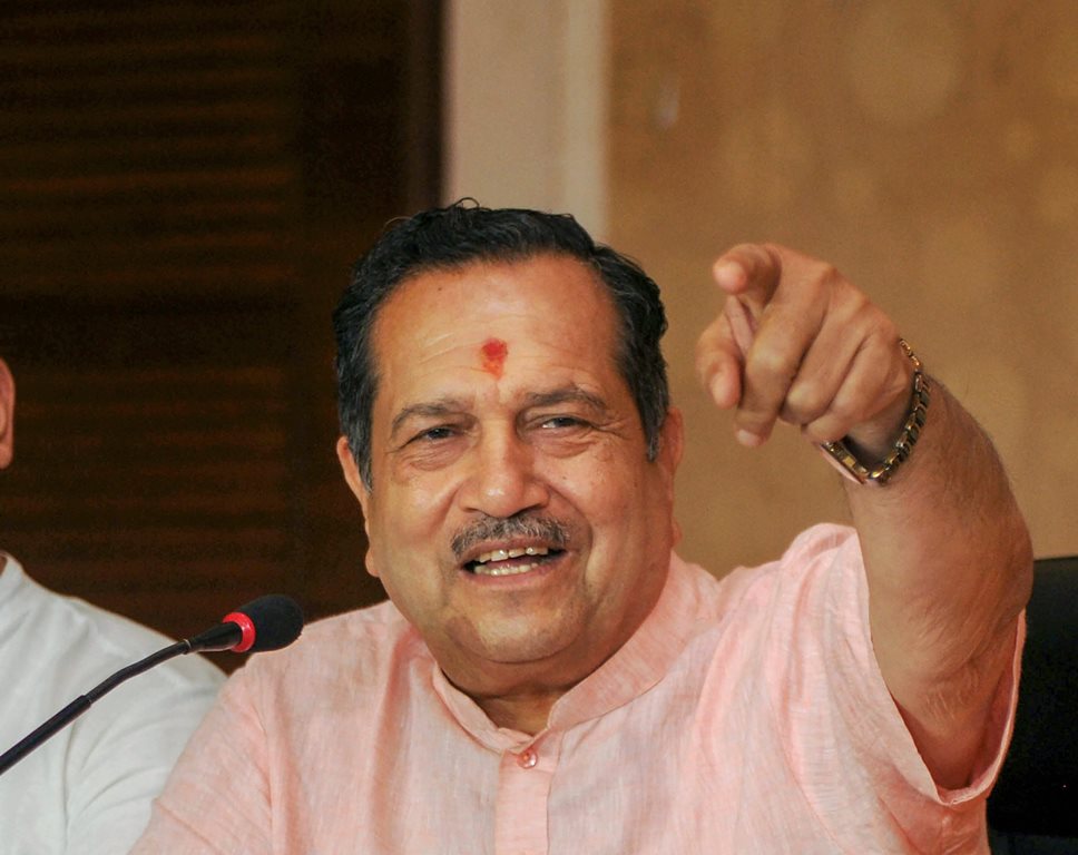Ranchi: RSS leader Indresh Kumar addresses a press conference, in Ranchi on Monday, July 23, 2018. (PTI Photo) (PTI7_23_2018_000133B)
