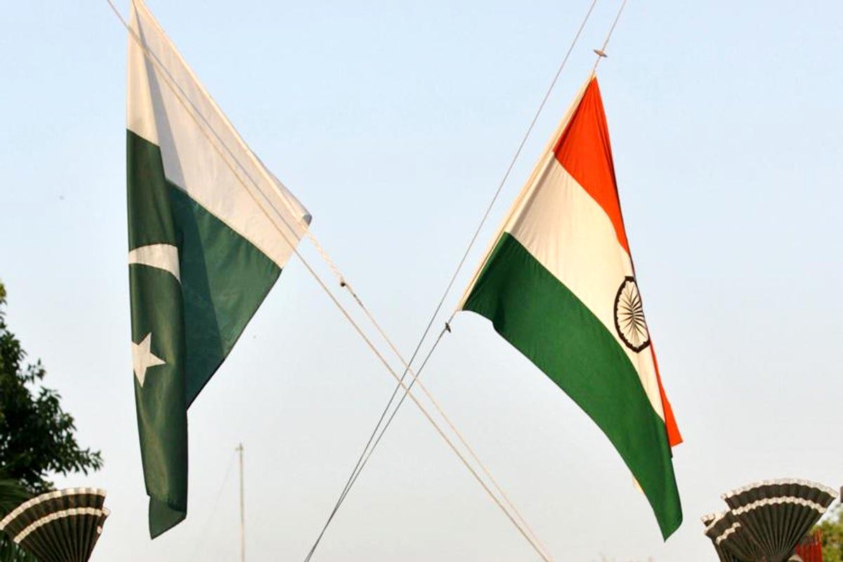 पाकिस्तान ने अल्पसंख्यकों के ख़िलाफ़ नफ़रत भरे भाषणों को लेकर भारतीय राजनयिक को तलब किया