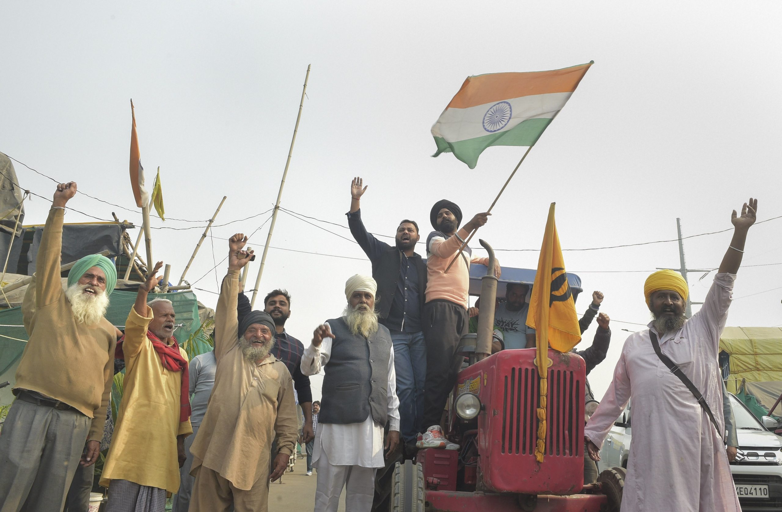 सिंघू, टिकरी और ग़ाज़ीपुर सीमाएं भारतीय जनतंत्र की यात्रा के मील के पत्थर हैं
