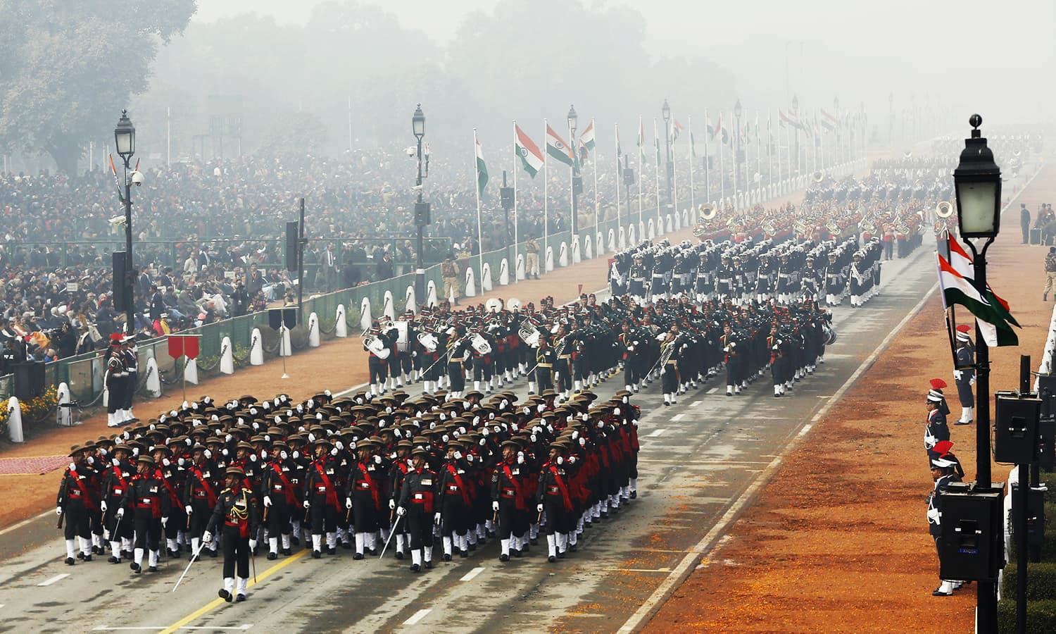 Indian soldiers march during the Republic Day parade in New Delhi, India January 26, 2016. REUTERS/Adnan Abidi