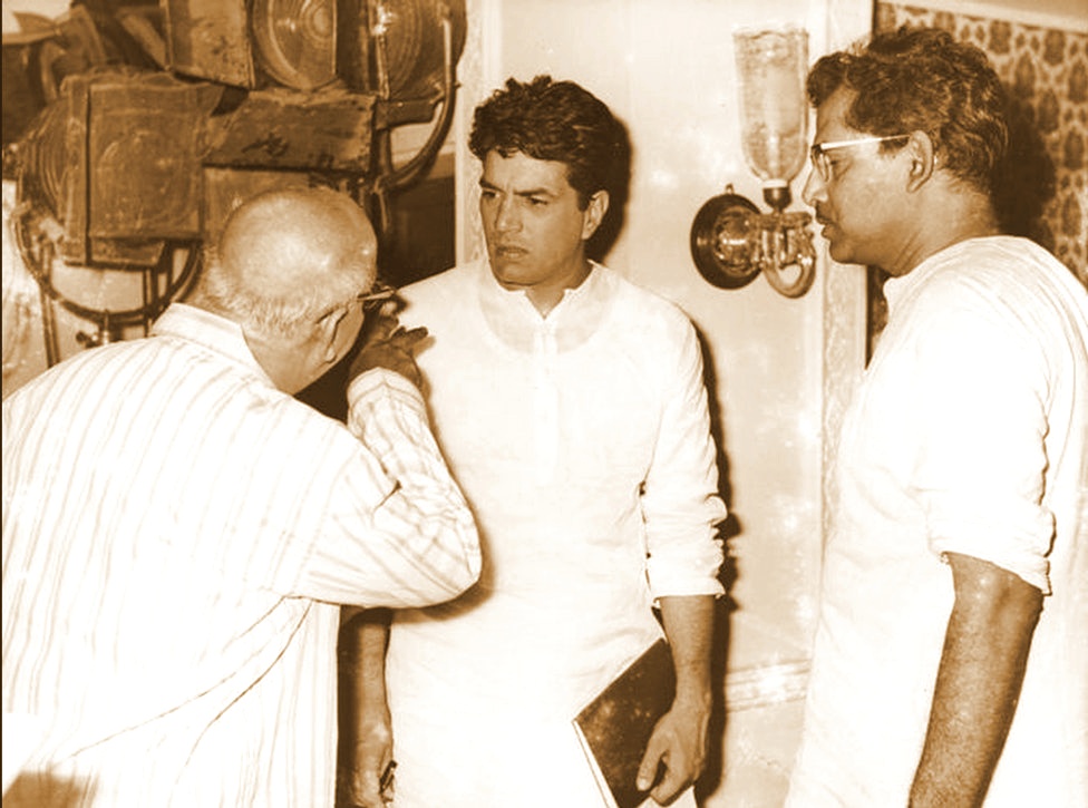 On set of Anupama Twitter Jaiarjun