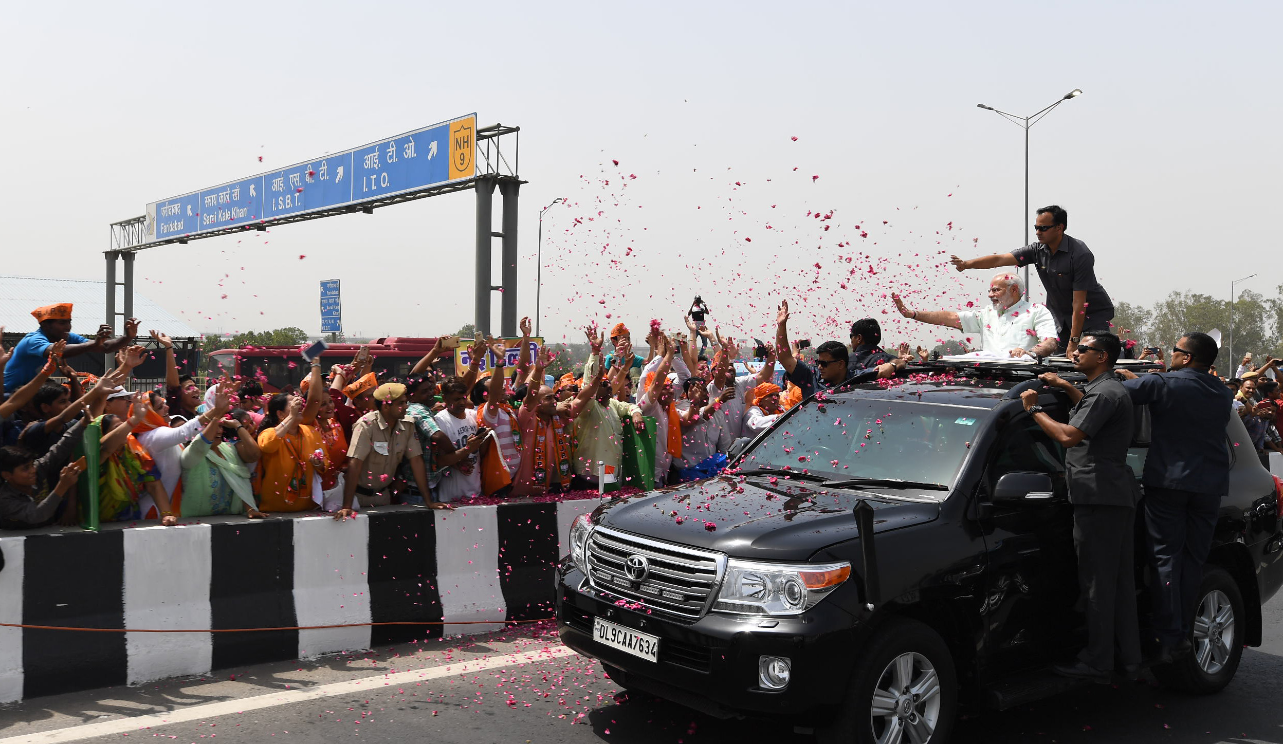 The Prime Minister, Shri Narendra Modi during the inauguration of Delhi-Meerut Expressway, in Delhi on May 27, 2018.
