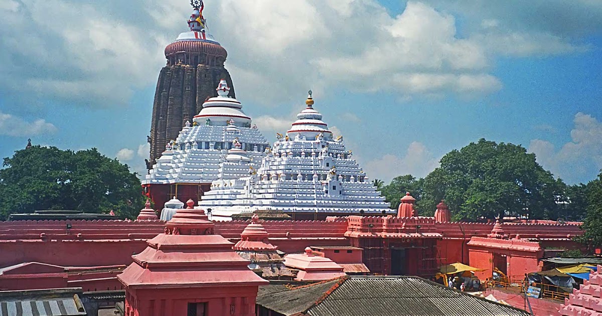 ओडिशा के पुरी शहर में स्थित श्री जगन्नाथ मंदिर. (फोटो: पीटीआई)
