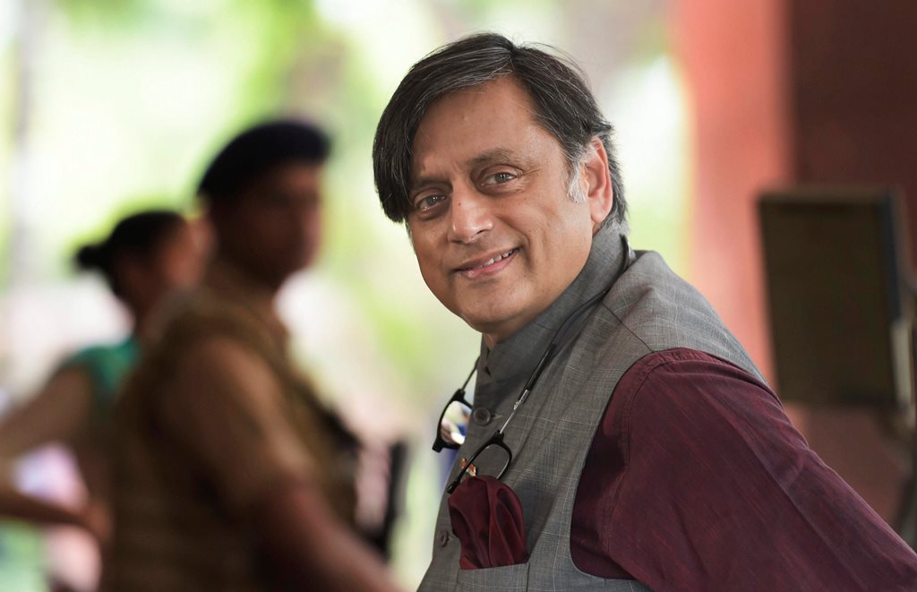 New Delhi: Congress MP Shashi Tharoor arrives to attend the Monsoon Session of Parliament, in New Delhi on Thursday, July 19, 2018. (PTI Photo/Vijay Verma) (PTI7_19_2018_000037B)