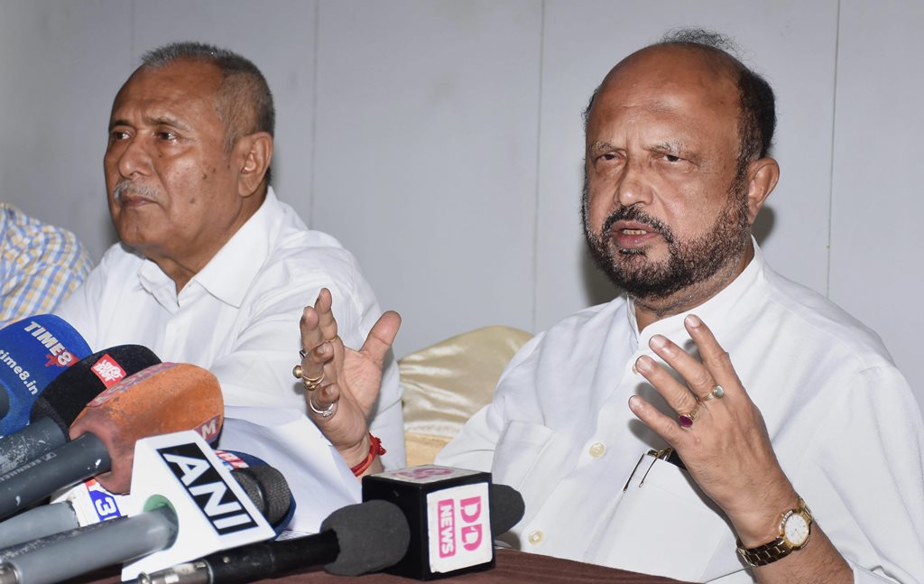 Guwahati: Former Assam chief minister Prafulla Kumar Mahanta addresses a press conference regarding the National Register of Citizens (NRC), in Guwahati on Tuesday, July 31, 2018. The Final draft of state's National Register of Citizens was released on 30th July 2018. (PTI Photo)(PTI7_31_2018_000035B)