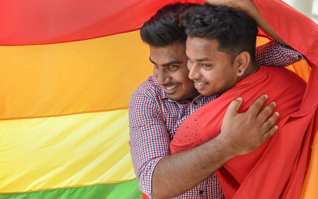 समलैंगिकता प्रा​कृतिक नियमों के ख़िलाफ़, 100 साल में मिट जाएगी मानवता:  मुस्लिम पर्सनल लॉ बोर्ड