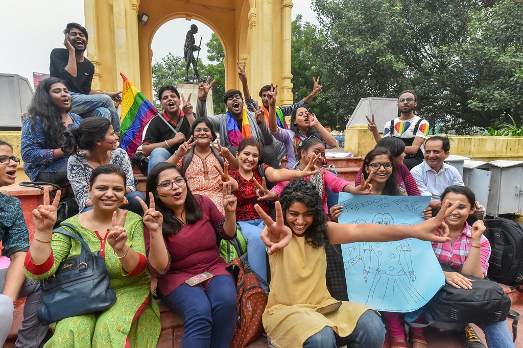 Lucknow: LGBTQ community members and supporters celebrate after the Supreme Court verdict which decriminalises consensual gay sex, in Lucknow, Thursday, Sept 06, 2018. A five-judge constitution bench of the Supreme Court unanimously decriminalised part of the 158-year-old colonial law under Section 377 of the IPC which criminalises consensual unnatural sex. (PTI Photo/Nand Kumar)(PTI9_6_2018_000236B)