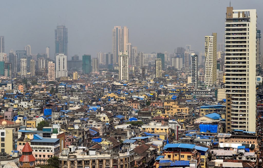 Mumbai: A top angle view of the Mumbai city, Wednesday, Oct 17, 2018. (PTI Photo/Mitesh Bhuvad) (PTI10_17_2018_000055B)