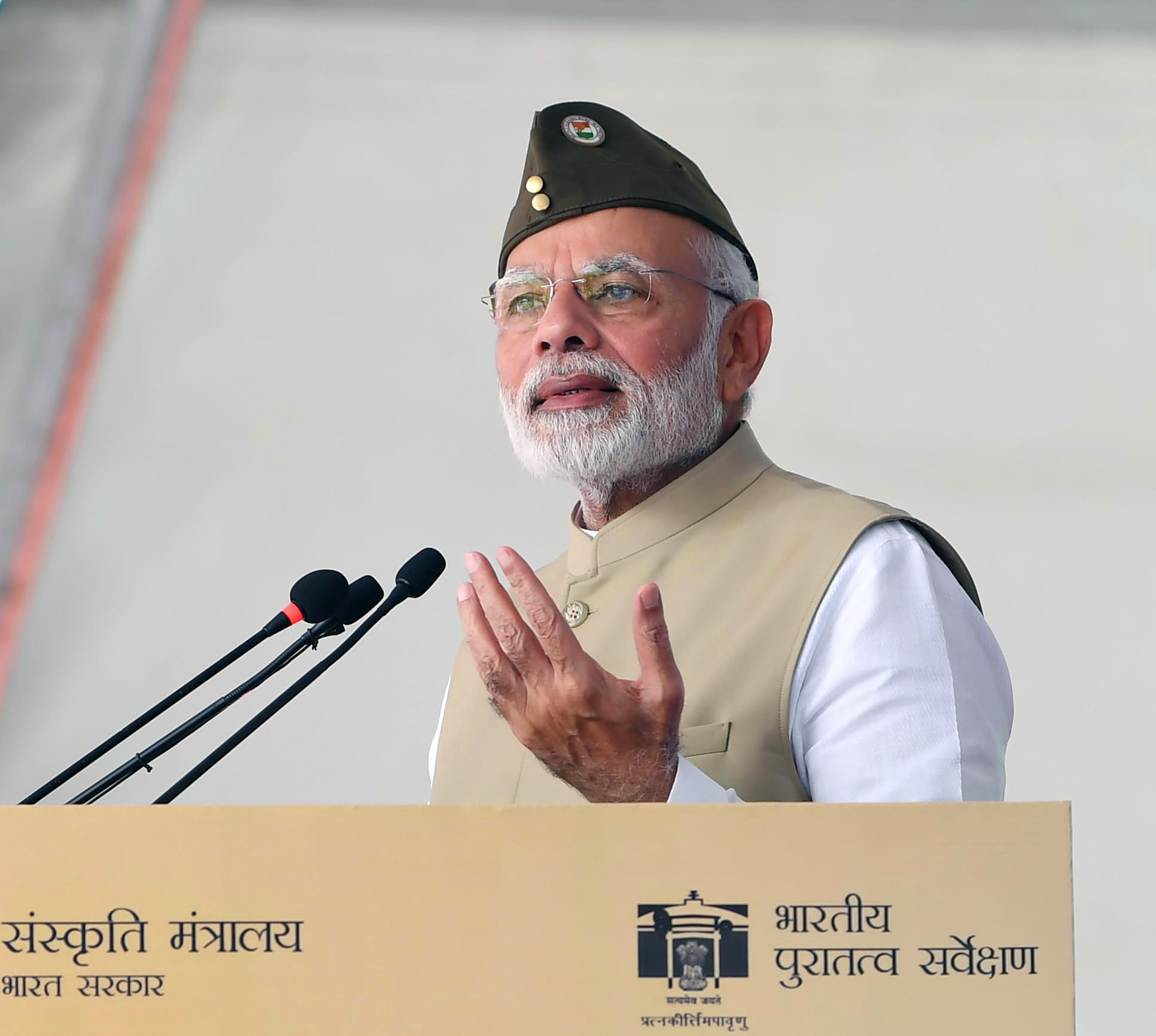 The Prime Minister, Shri Narendra Modi addressing the gathering at a function to commemorate the 75th anniversary formation of the Azad Hind Government, at Red Fort, Delhi on October 21, 2018.
