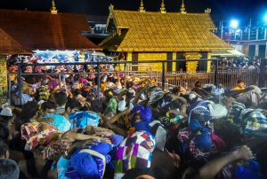 Sabarimala: Devotees arrive to pay obeisance at Lord Ayyappa Temple in Sabarimala, Thursday, October 18, 2018. (PTI Photo) (PTI10_18_2018_000031B)