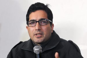 Srinagar: IAS officer Shah Faesal addresses a press conference after announcing his resignation, in Srinagar, Friday, Jan. 11, 2019. Faesal, who has been in the limelight since becoming the first Kashmiri to top the civil services exam in 2009, announced his resignation on January 9 through social media to protest the "unabated" killings in Kashmir and the marginalisation of Indian Muslims.(PTI Photo)(PTI1_11_2019_000092B)
