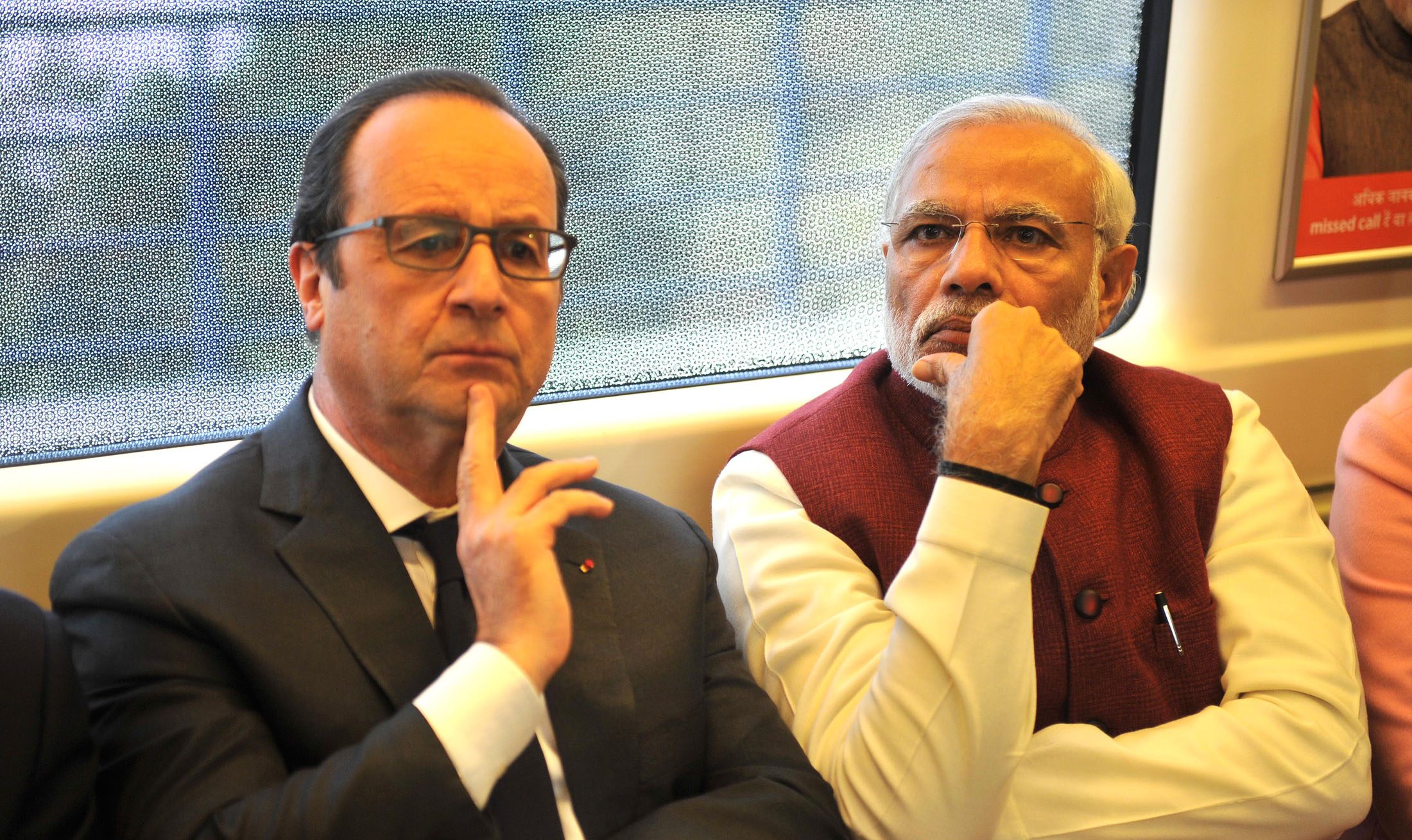 The Prime Minister, Shri Narendra Modi and the President of France, Mr. Francois Hollande, travel on Delhi metro on way to Gurgaon on January 25, 2016.
