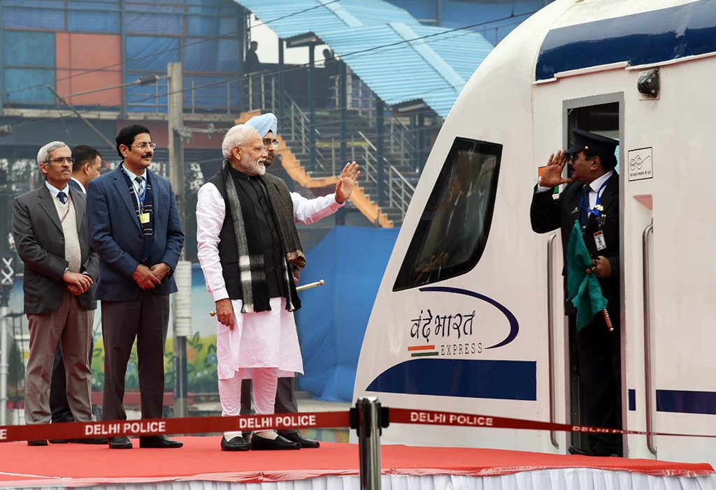 New Delhi: Prime Minister Narendra Modi flags off Vande Bharat Express, India's first semi-high speed train, at New Delhi Railway Station, Friday, Feb.15, 2019. The train will run between Delhi-Varanasi. (PIB Photo via PTI) (PTI2_15_2019_000042B)