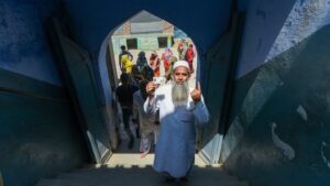 Bulandshahr: An elderly voter shows his ink-marked finger after casting vote at a polling station at Siyana, during the 2nd phase of Lok Sabha elections, Bulandshahr, Thursday, April 18, 2019. (PTI Photo/Vijay Verma) (PTI4_18_2019_000052B)