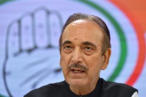 New Delhi: Senior Congress leader Ghulam Nabi Azad speaks during a news conference in which MLA's of various local parties in Haryana who joined Congress, in New Delhi, Sunday, Sept. 15, 2019. (PTI Photo/Kamal Kishore) (PTI9_15_2019_000167B)