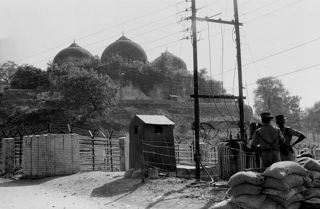 **EDS: FILE PHOTO** Ayodhya: In this Nov. 1990 file photo, a view of Babri Masjid. The Supreme Court is scheduled to pronounce on Saturday, Nov. 9, 2019 its verdict in the politically sensitive case of Ram Janmbhoomi-Babri Masjid land dispute in Ayodhya (PTI Photo)(PTI11_8_2019_000235B)
