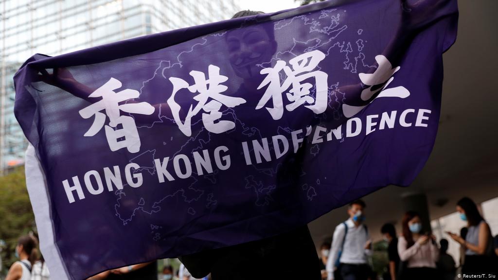 चीन के विवादित राष्ट्रीय सुरक्षा कानून को लेकर हांगकांग में लगातार विरोध प्रदर्शन होता रहा है. (फोटो: रॉयटर्स)