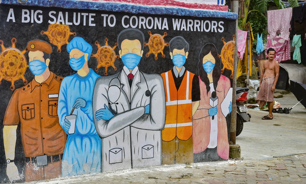 Kolkata: A wall mural to pay tribute to corona warriors, during the biweekly lockdown to curb COVID-19 spread, in Kolkata, Monday, Sept. 7, 2020. (PTI Photo/Swapan Mahapatra) (PTI07-09-2020 000159B)