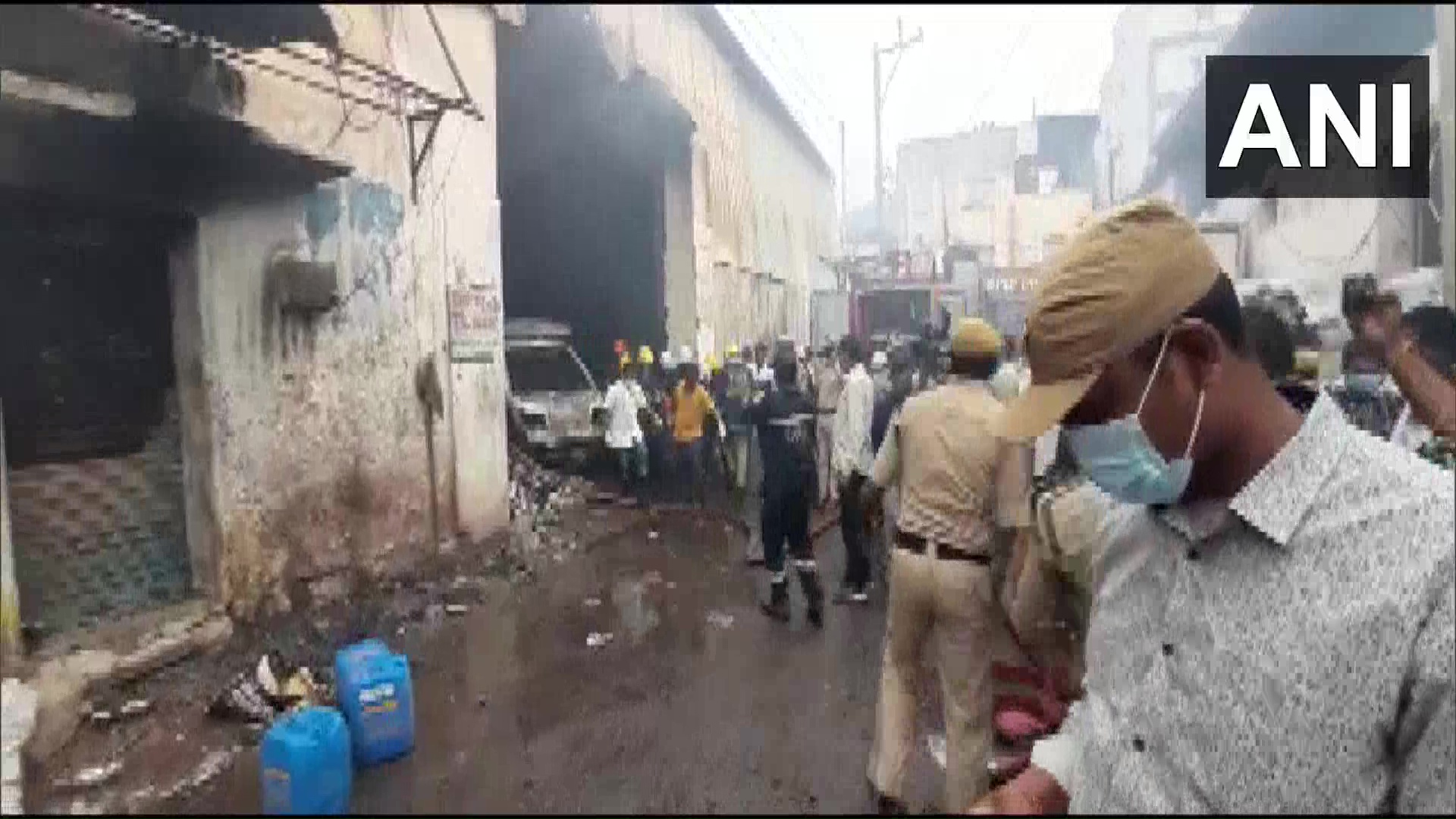 तेलंगाना: हैदराबाद में कबाड़ गोदाम में आग लगने से 11 प्रवासी श्रमिकों की मौत