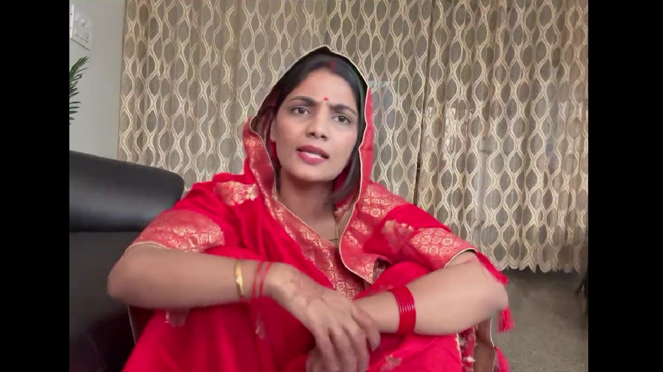जनता तय करे कि ‘यूपी में का बा’ के लिए पुलिस का नोटिस देना सही है या नहीं: नेहा सिंह राठौड़