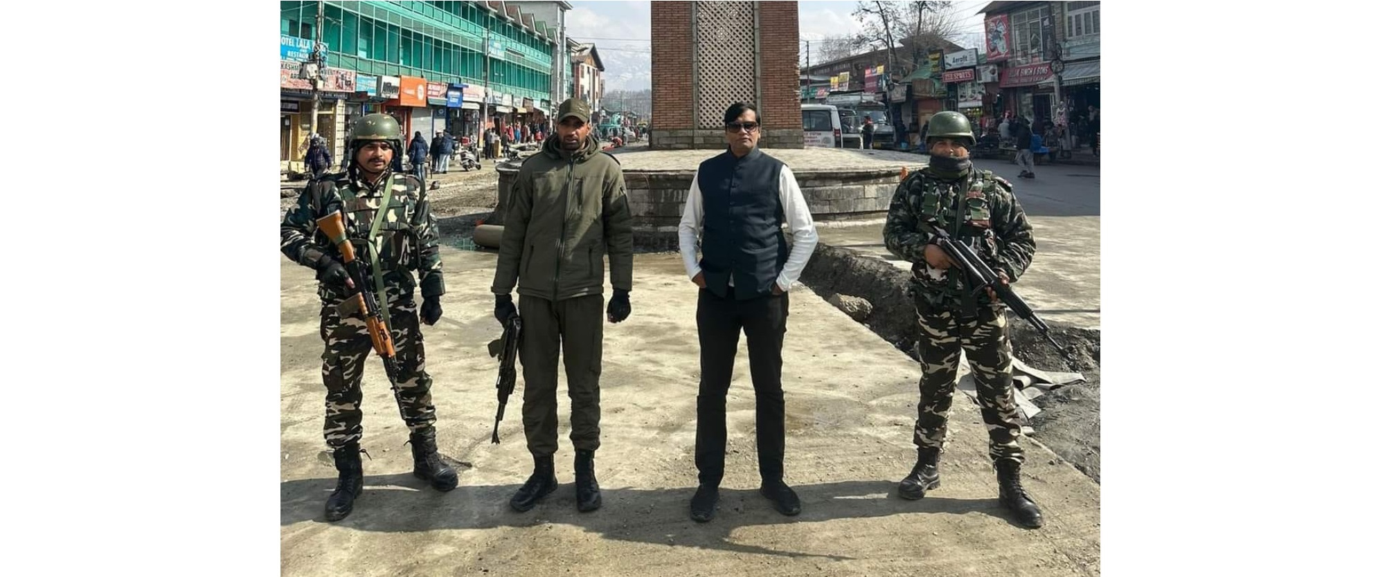 भाजपा से कथित संबंधों वाला ठग गिरफ़्तार, पीएमओ अधिकारी बताकर कई बार कश्मीर का दौरा कर चुका था